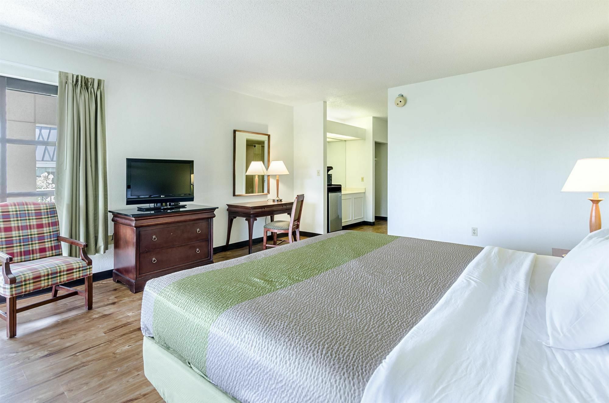 Motel 6-Roanoke, Va Екстериор снимка